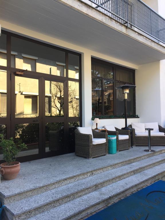 Aquamaris Hotel Sala Baganza Ngoại thất bức ảnh