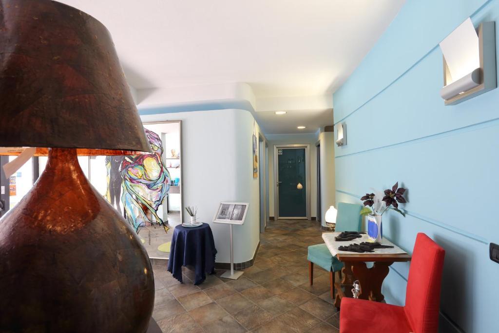 Aquamaris Hotel Sala Baganza Ngoại thất bức ảnh